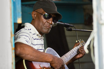 blues artist jimmy duck holmes in bentonia mississippi